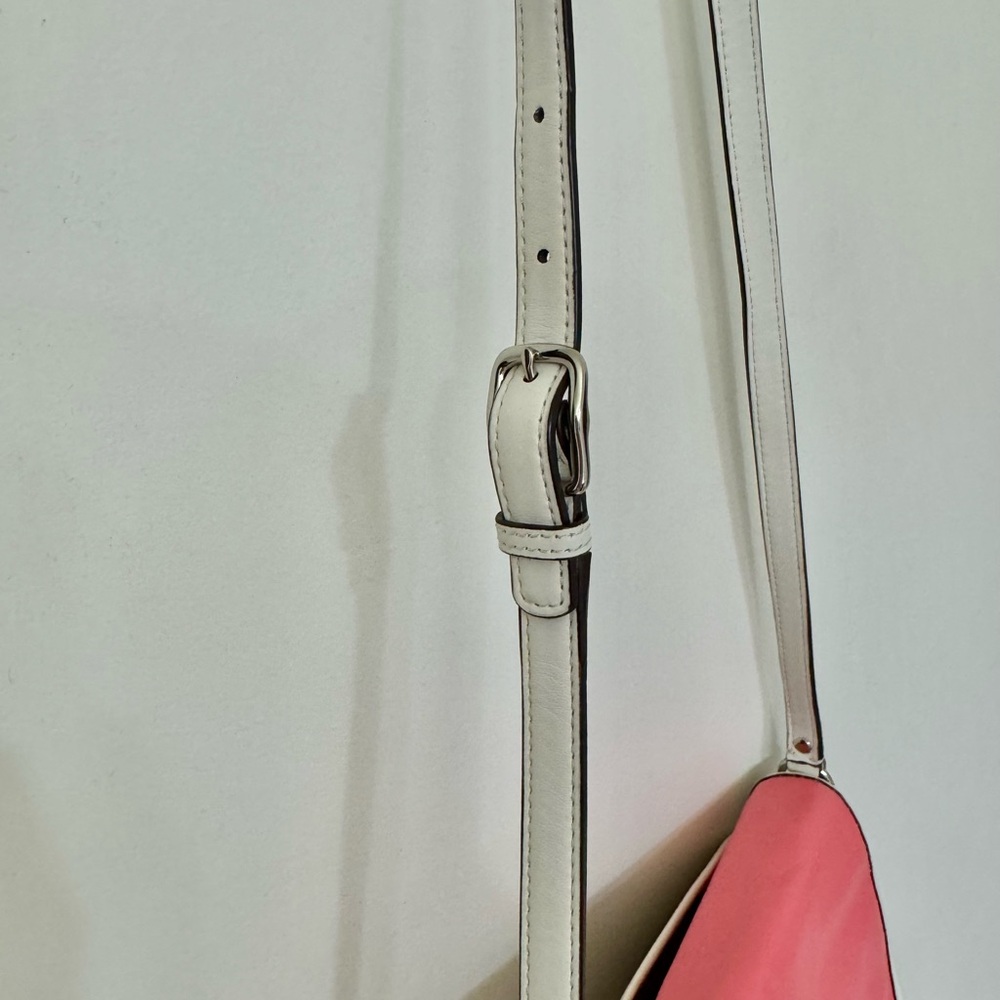 Pre-owned COACH Park Colorblock Salmon Pink/Tan/White Leather Crossbody Bag - Picture 8 of 14